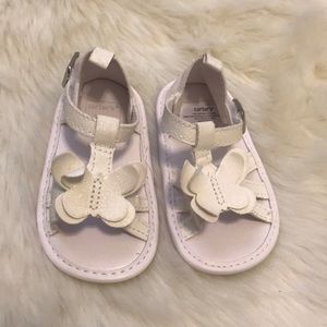 Baby girl crib shoes (6-9months)
